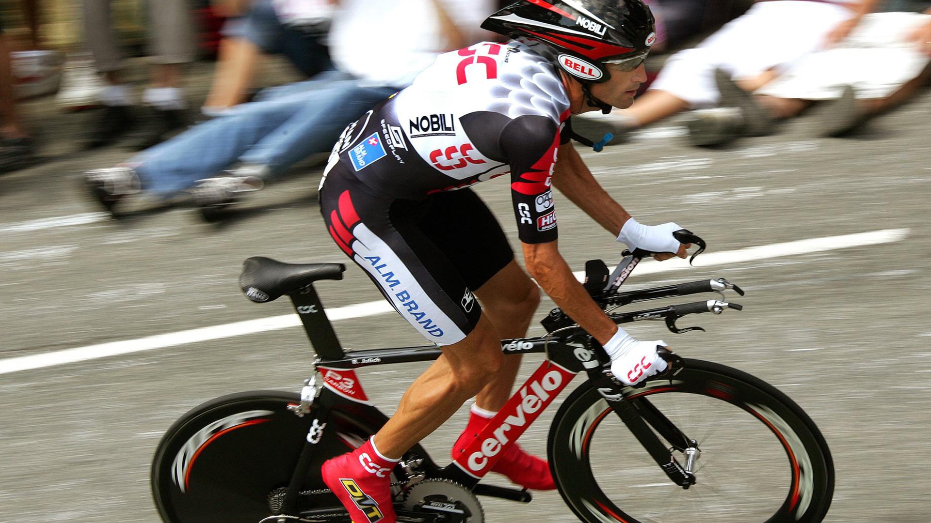 开云平台-从金州到世界，克莱·汤普森的佛光如何照亮灰熊狂胜之夜与巴黎之路