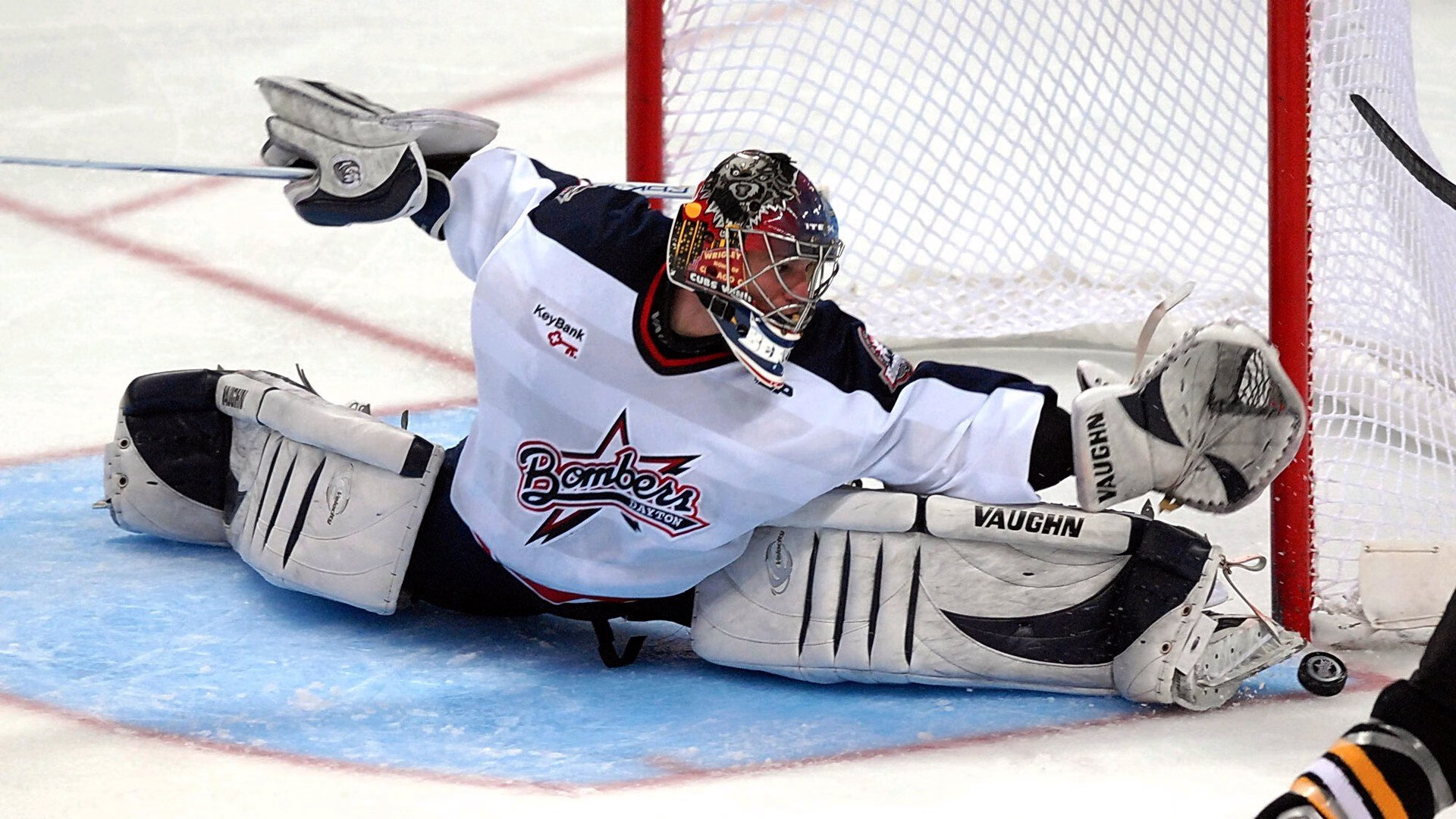 开云体育平台APP-卡马文加末节接管比赛，比利亚雷亚尔战术碾压拉齐奥